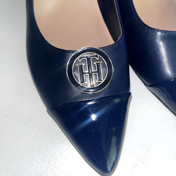 Woman’s Tommy Hilfiger heels - Picture 4 of 6